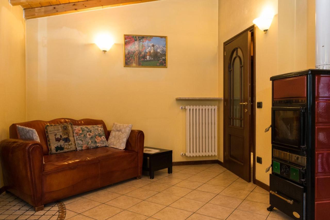 Apartamento Goccia Di Resina #Sharingorobie Serina  Exterior foto